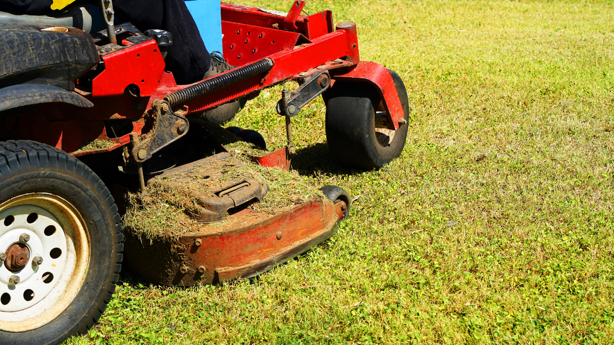 All Wheel Drive Lawn Mower