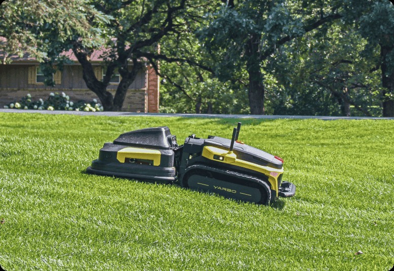 Yarbo Snow Blower + Lawn Mower